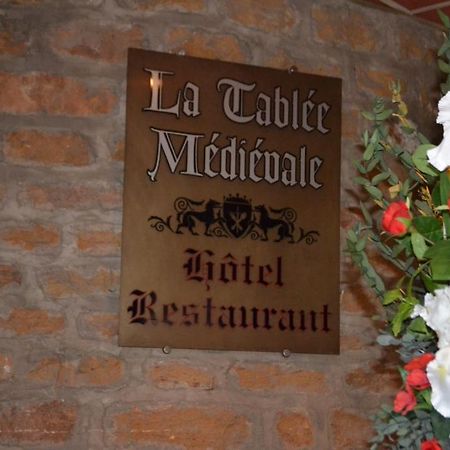 La Tablee Medievale Civrieux-dʼAzergues Buitenkant foto